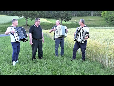 O oră de muzică în Austria la iarbă verde.