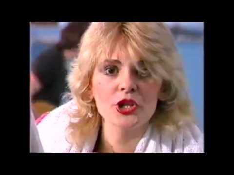 Grupa Radio - Pred Polazak Na Plazu  (1980 Video Clip, Yugoslav Punk / New Wave)