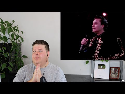Voice Teacher Reacts to Juan Gabriel - Amor Eterno (25 Años)