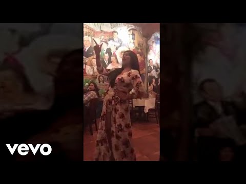 Beatriz Gonzalez - Los Laureles - Live at Mi Tierra Cafe in San Antonio