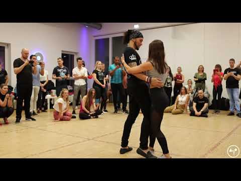 Crown Perk Urban Kiz (911. Yemi Alade)