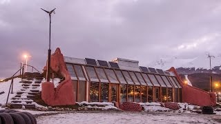 NaveTierra Elena Roger - mariano Torre - Earthship Michael Reynolds Ushuaia