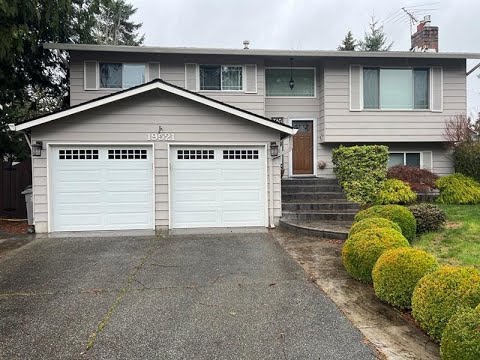 Charming 4 Bedroom Renton Home! property video