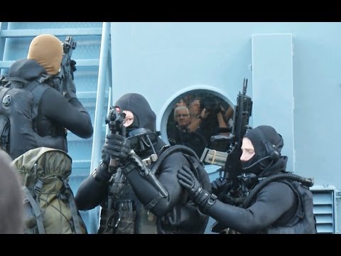 Sommerreise 2014 - Besuch der Marine und des Seebataillons