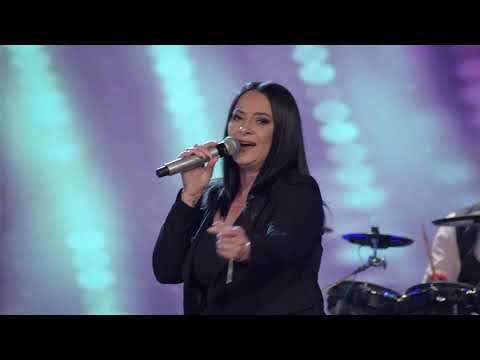 Aneta i Grupa Molika - Ljubi srce (Art Studio Production Live TV Show)