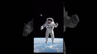 Download lagu Raat Ko Sehan Mein Baith Kar | Urdu Poetry mp3