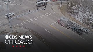 Omaha, Nebraska sinkhole swallows cars
