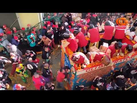 @Ivrea - Carnevale: estratto Battaglia delle Arance di domenica 11 febbraio 2024