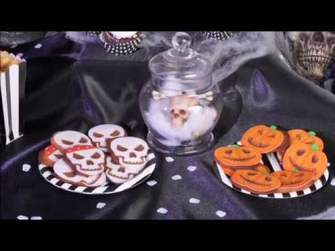 Rezept-Idee : Kürbis und Skelett Halloween Gebäck