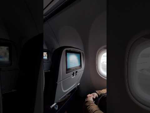 How to eat and drink to minimize jet lag