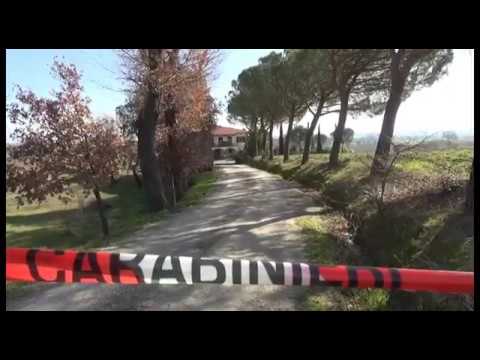 Tragedia a Lucignano, 18enne uccide il padre