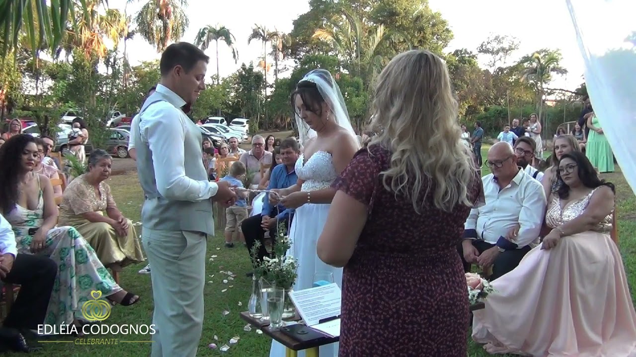 Cordão de três dobras - Edléia Codognos - Celebrante