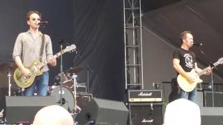 Tonic ~ Soldier's Daughter LIVE