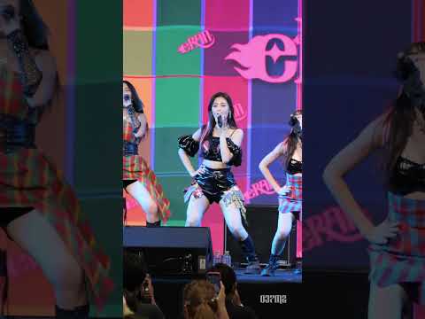 eRAA Gygee - โดดดิด่ง (eRAA ver.) @ Mellow Pop Showcase at Idol Exchange 2023 [Fancam 4K 60p] 230429