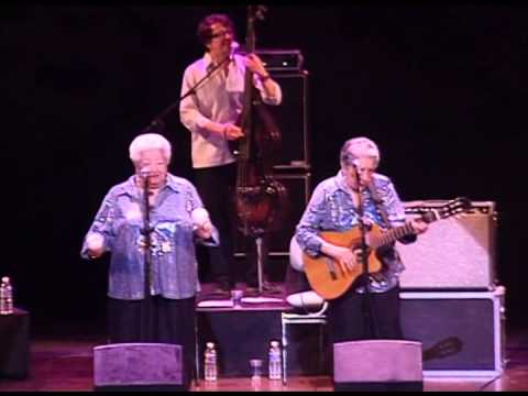 LAS HERMANAS MARQUEZ & PAQUITO D´RIVERA- Negro de sociedad