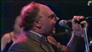 Van Morrison : &quot;Ain&#39;t that lovin&#39; you&quot;   live.wmv