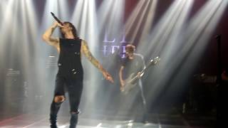 blessthefall - Dead Air (Live)