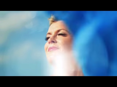 KASIA LESING - Wielki Błękit (2017 Tropical House Official Video)