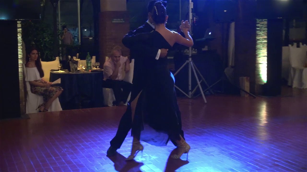 ROXANA SUAREZ Y SEBASTIAN ACHAVAL - BAHIA BLANCA