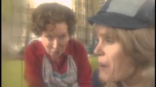 Skinny Malinky Long-Legs, Big Banana Feet!