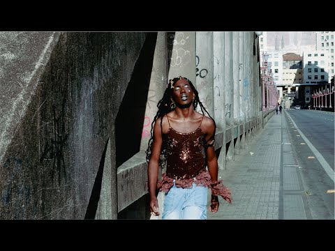 Sem Tempo Pra Chorar  - FLIP part. Imane Rane (Videoclipe)