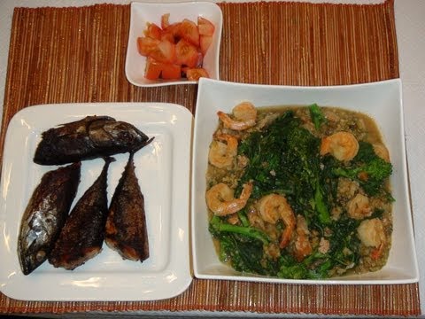 PINOY RECIPE - GINISANG MONGGO - MONGGO BEANS - [STEW MUNG BEANS WITH SHRIMP AND RAPINI]