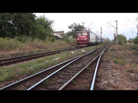Tren IR1651 Bucuresti Nord - Suceava Nord intra in statia Suceava cu EA174 - 09.08.2016