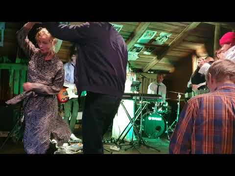 Ella Tepponen Band Sulkava "Somethin' Stupid" 25.7.2020