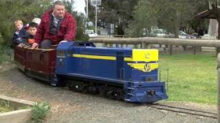 preview picture of video 'Elmore Miniature Railway'