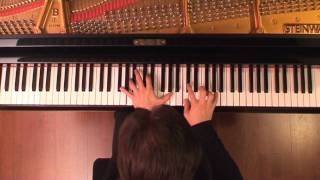 Alberto Lodoletti plays the Flight of the Bumble-Bee by Rimsky-Korsakov piano version by Rachmaninov