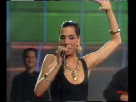 Azucar Moreno - Bandido (Eurovision 1990)