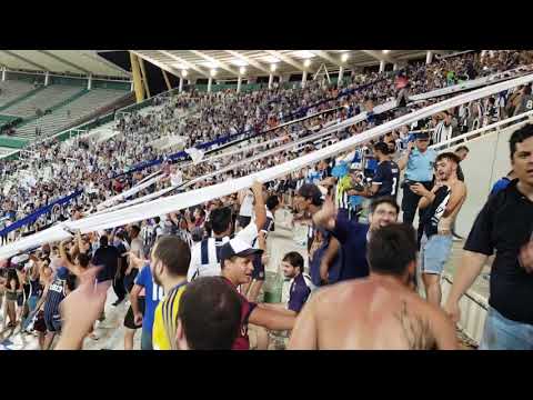 "Talleres 2 vs São pablo 0 ... la hinchada mas fiel del mundo sigue de fiesta y no se quiere retirar" Barra: La Fiel &bull; Club: Talleres