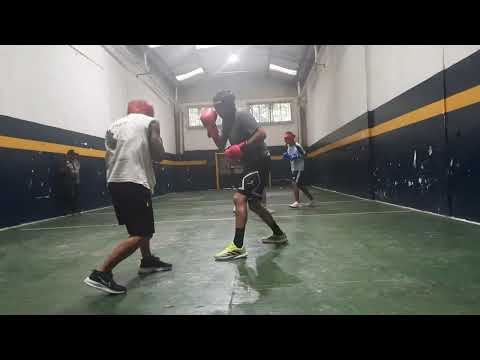 Guanteo franja de oro 