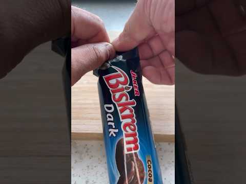 asmr ULKER Biskrem Dark #perfecto #wow #asmr