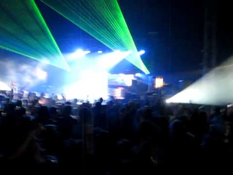Global Gathering 2010 | Steve Angello | Adrian Lux - Teenage crime (Axwell & Henrik B Remode)