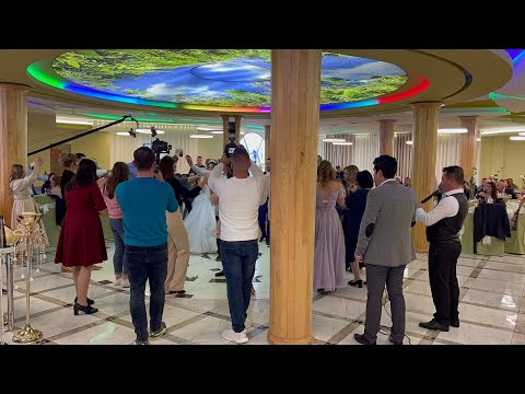 HALLA E DHENDRRIT NE VALLE ( SUPER ATMOSFER )  - FERD MJESHTRI KASTRIOT BRAHO KOLAZH LIVE 0684446766