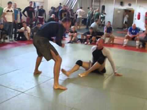 Trigoon submissionnals 2012.AVI