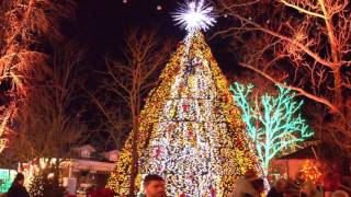 Sights and Sounds of Christmas at Silver Dollar City