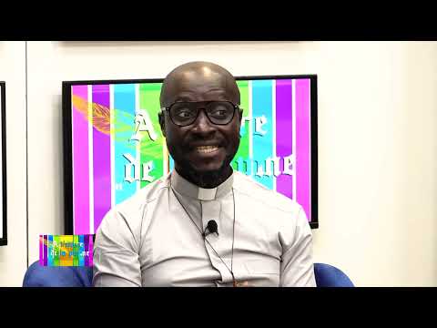 SOEUR MARIE GENEROSA BAILLY (Avec PERE HIPPOLYTE ADJE YOMAFOU)