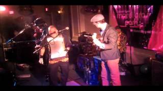 "Everybody's Dancing" Captain Squeeze & the Zydeco Moshers