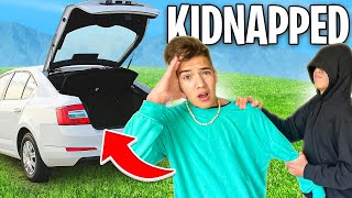 My best friends KIDNAPPED me!!