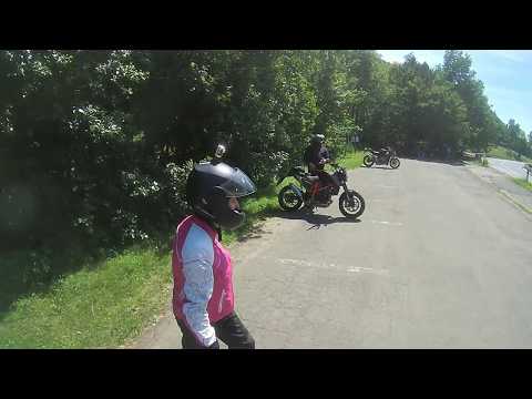 Kleine  Motorrad runde mit Tourenfahrer NRW. Kürten nach Altenberg Märchenwald im Bergischen Land