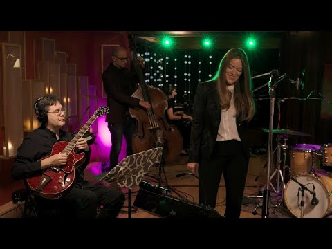 Emilie-Claire Barlow ~ Feelin' Groovy ~ Orange Lounge Session