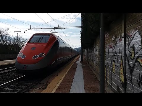 HD - Frecciarossa (FR 9406) Roma T. - Venezia S.L. in transito a Terme Euganee A.M.