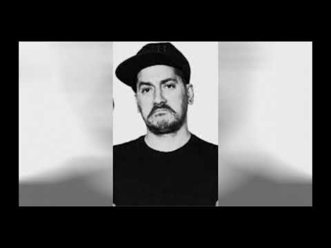 Zoo di 105 del 03/02/16 - willy il principe di bologna