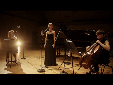 Sabina Zweiacker - MEMORY AND TIME - The Dragonborn Comes