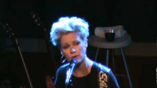 Shelby Lynne - World Cafe Live - 9 May 2010