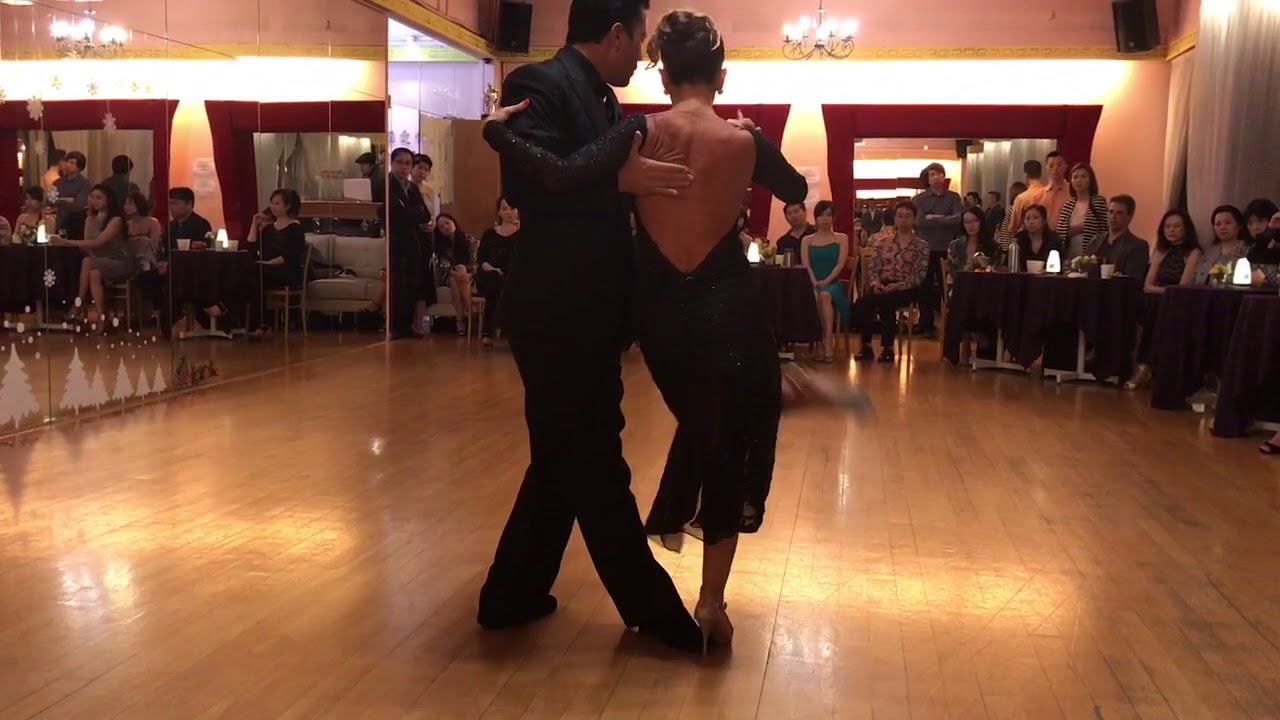Laila & Leandro Oliver in Hong Kong 2017 Welcome milonga 2/3