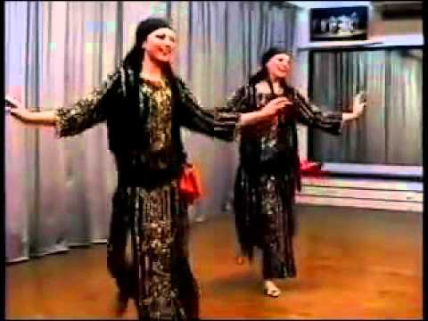 Egyptian Folkloric Dance Raks Baladna Saidi choreographed by Mahmoud Reda