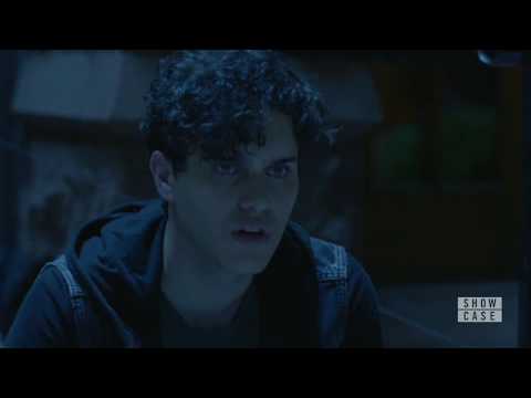 Legacies 1x01 Hope and Alaric save Rafael